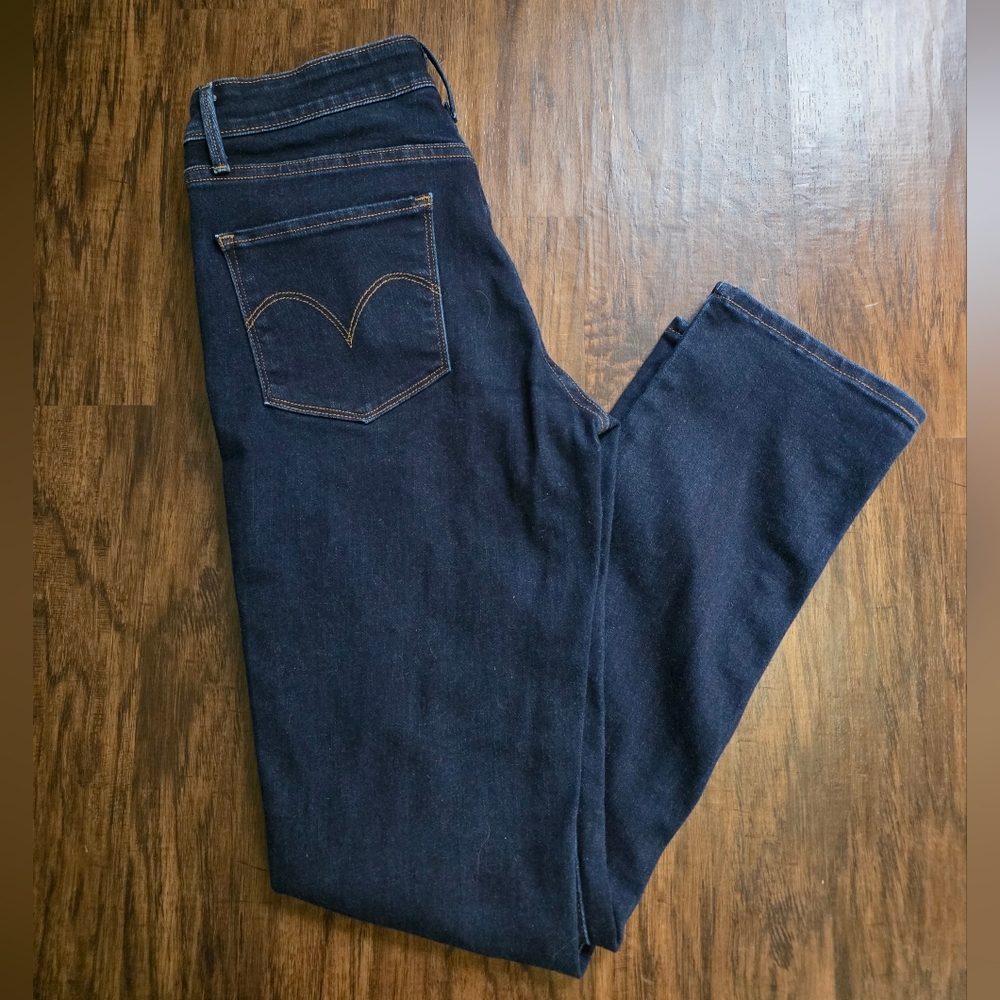 Levis Mid Rise Skinny Jeans Size 6